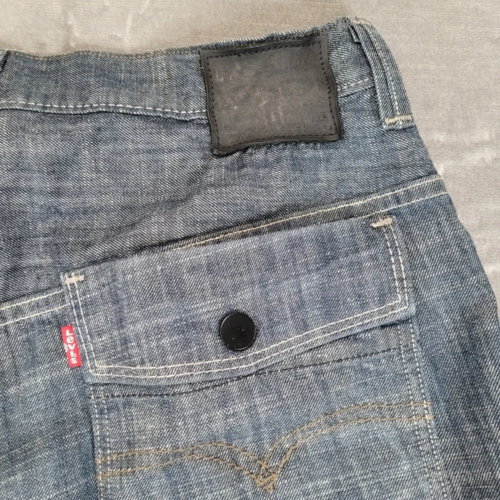 Vintage Levis 569 Jeans Men 35x32 Blue Loose Baggy Denim Flap Pockets Y2K Skater